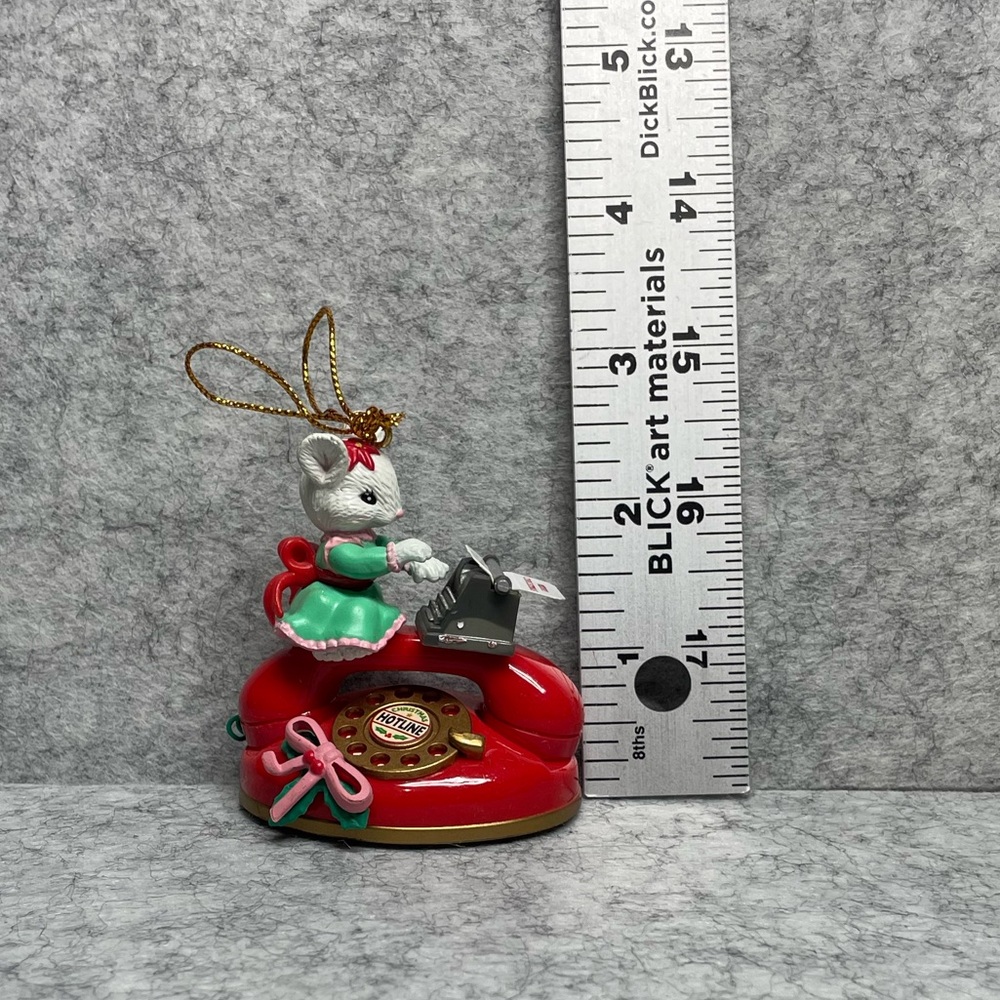 VTG 1996 Lustre Fame Christmas Ornament - Girl Mouse on Telephone w/ Typewriter - Picture 6 of 7